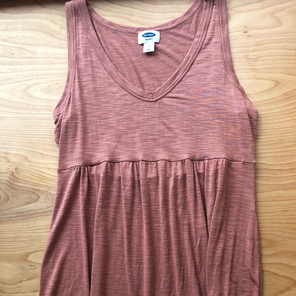 Old Navy Maternity V neck Tank Top